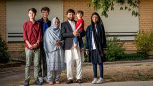Reunite family of Abdullah and Fatima